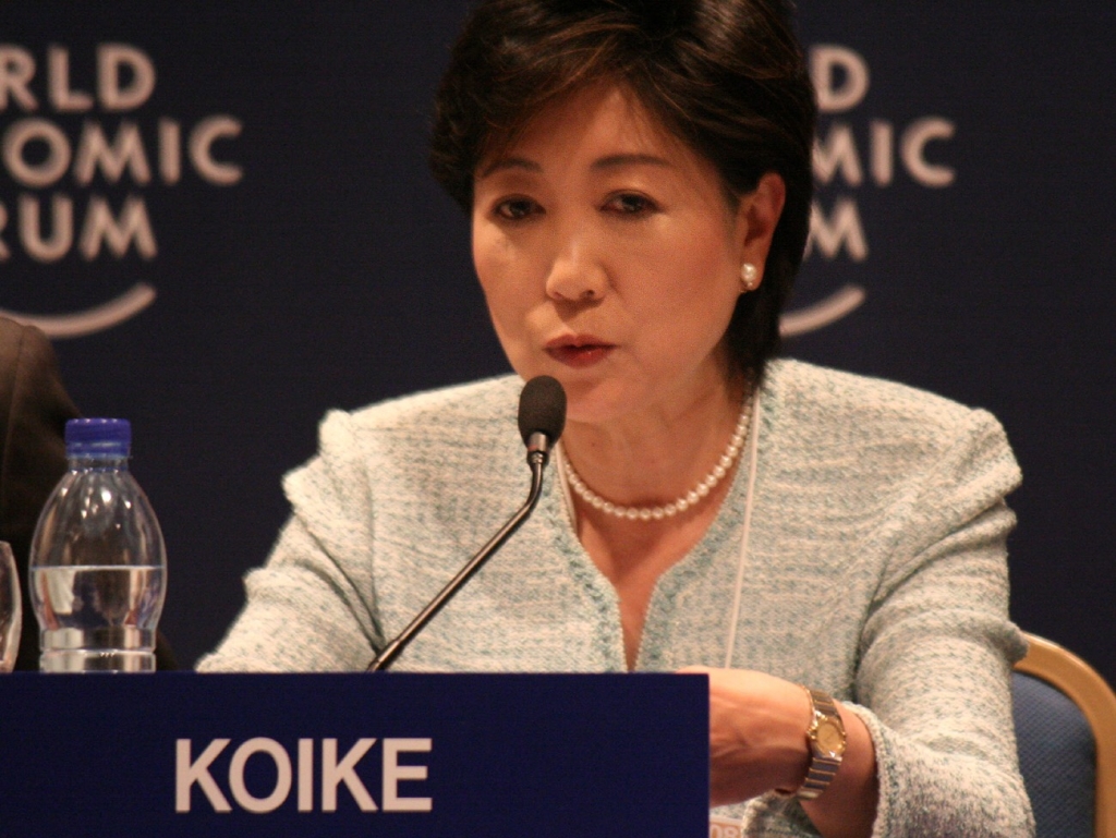 全球女權當道,日本東京都近來出現史上首位女知事,就是這位曾被稱為「李登輝的乾女兒」的小池百合子。圖/維基百科 全球女權當道,日本東京都近來出現史上首位女知事,就是這位曾被稱為「李登輝的乾女兒」的小池百合子。圖/維基百科