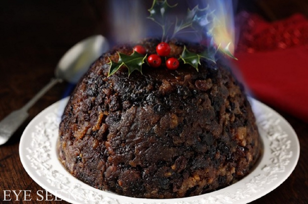 英國的耶誕布丁Christmas Pudding，跟一般認知的布丁不同，更相似於發糕。聖誕布丁源於傳統聖誕食物牛奶麥粥；每當聖誕節來臨，每位家庭成員都要共同製造一個耶誕布丁，象徵團結和諧，每個人在攪拌一下面團時，都會默默許下一個願望，最後還會在麵團裡藏一個硬幣，看誰獲得了這份幸運。圖／網路