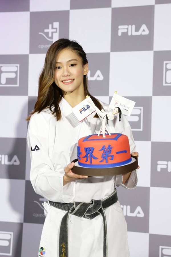 文姿云感謝一路上支持她的人,希望之後能讓大家關注更空手道運動,並讓世界看見台灣。 圖/文姿云wen,tzu-yun粉絲專頁
