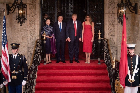 世界兩大巨頭，美國總統川普與中國習近平主席透過會談，雙方建立良好友情關係。 圖/Donald J. Trump臉書資料照