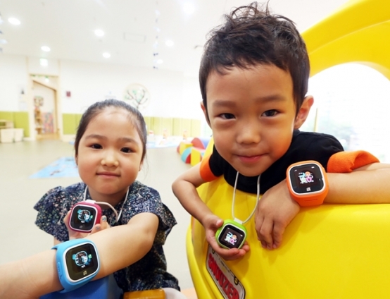 電子產品擄獲韓國學童的喜愛。圖／SK Telecom網站