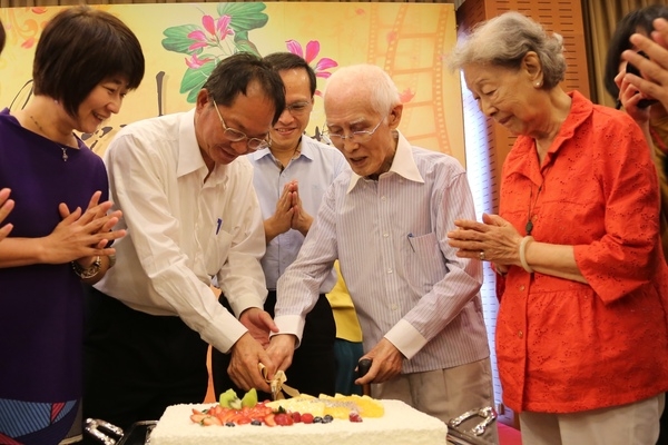中山大學今年10月為余光中祝壽。圖 / 中山大學提供