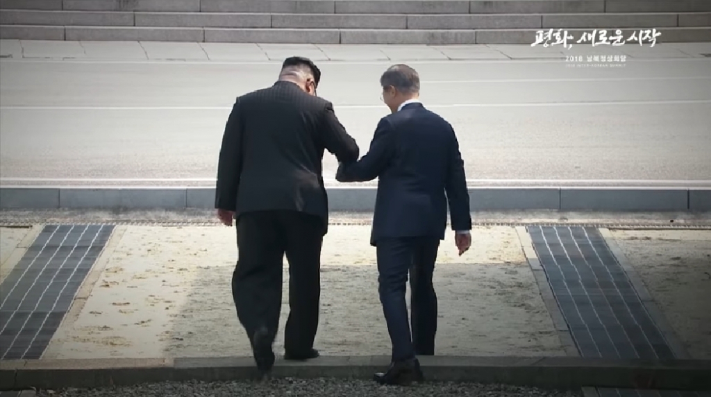 文在寅被金正恩帶向北韓? 文在寅被金正恩帶向北韓?