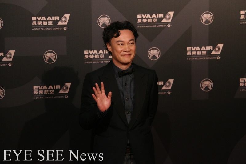 香港歌手陳奕迅奪得第29屆金曲獎「最佳國語男歌手」、「年度專輯」兩項大獎。 圖/陳靜 香港歌手陳奕迅奪得第29屆金曲獎「最佳國語男歌手」、「年度專輯」兩項大獎。 圖/陳靜